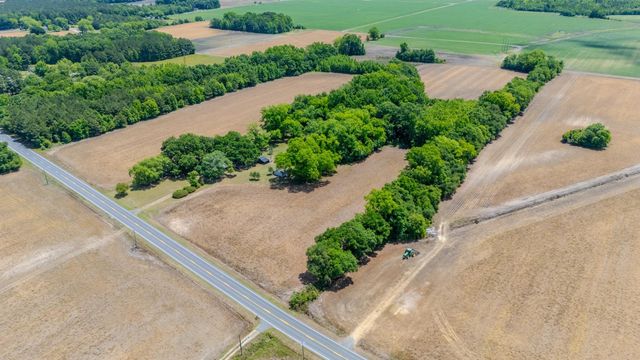 1505 Midway Road, Elloree, SC 29047