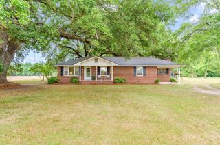 1505 Midway Road, Elloree, SC 29047