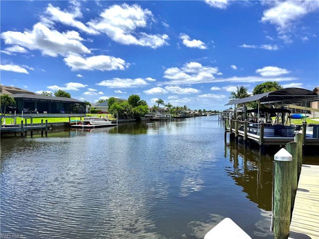 919 SE 20th CT, Cape Coral, FL 33990