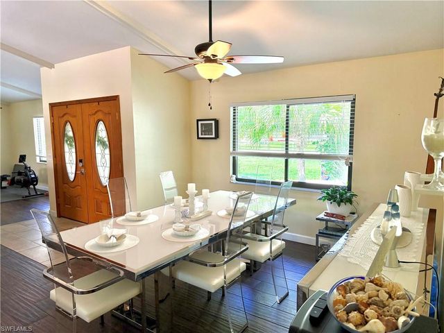919 SE 20th CT, Cape Coral, FL 33990