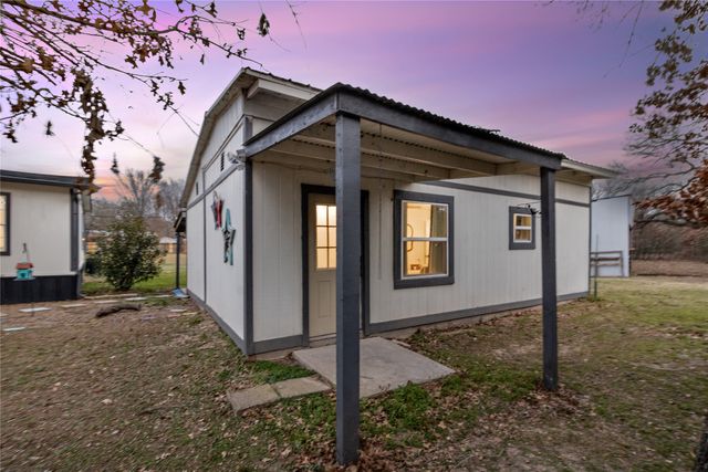 268 Lake Shadow Drive, Gun Barrel City, TX 75156