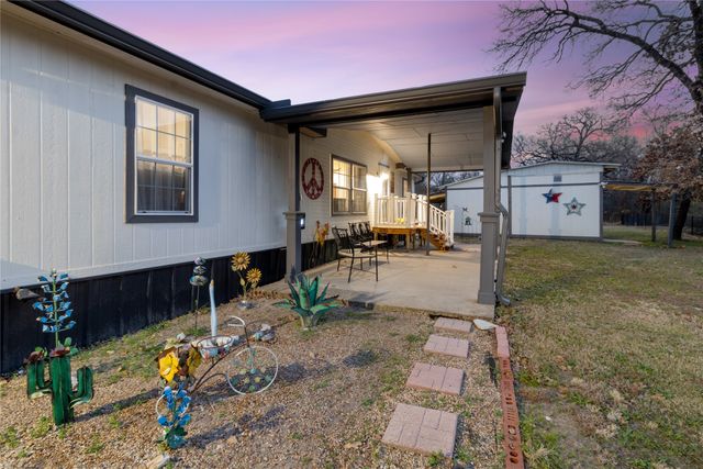 268 Lake Shadow Drive, Gun Barrel City, TX 75156