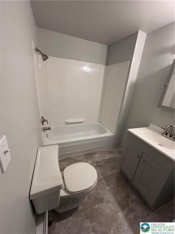 613 South main Street, Bangor Boro, PA 18013