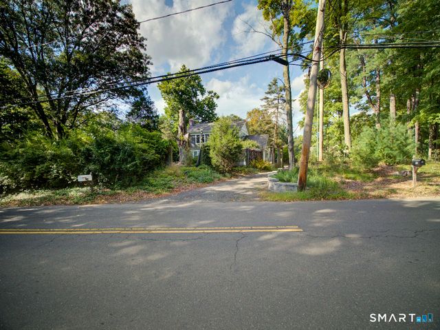 220 Ives Street, Hamden, CT 06518