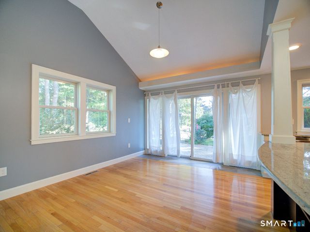 220 Ives Street, Hamden, CT 06518
