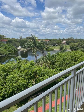 6940 Miami Gardens Dr 1-531, Hialeah, FL 33015