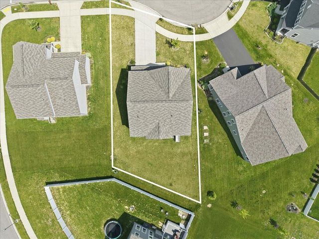 206 Topaz Court, Delaware, OH 43015