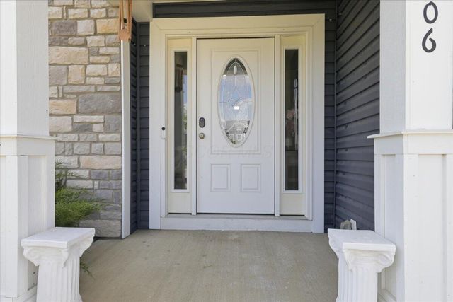 206 Topaz Court, Delaware, OH 43015