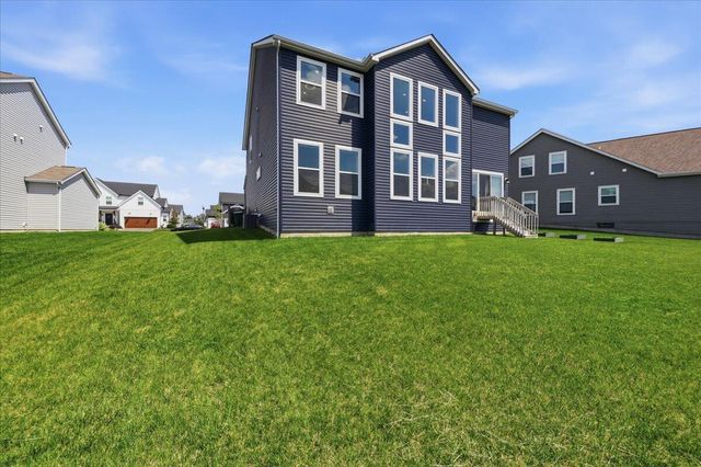 206 Topaz Court, Delaware, OH 43015