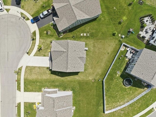 206 Topaz Court, Delaware, OH 43015