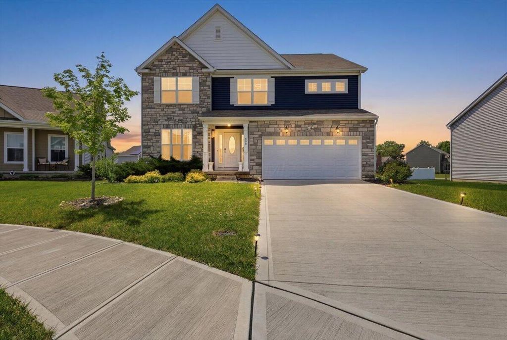 206 Topaz Court, Delaware, OH 43015