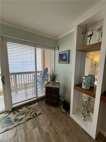 4000 Surfside Blvd 702, Corpus Christi, TX 78402