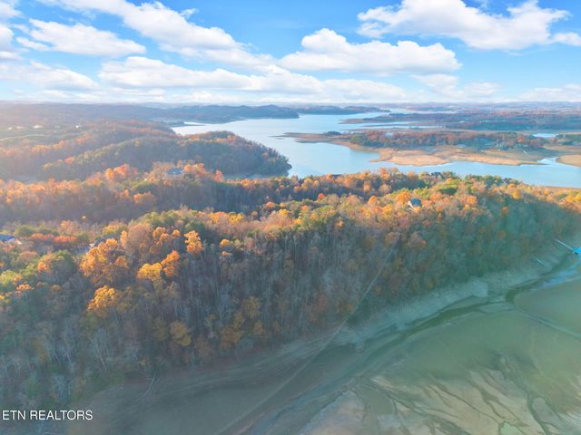 lot 27 Caywood Rd, Dandridge, TN 37725