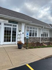 304 Fox Glen Court, Barrington, IL 60010
