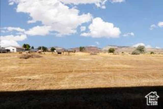 2220 N STATE ST # 14, Sigurd, UT 84657