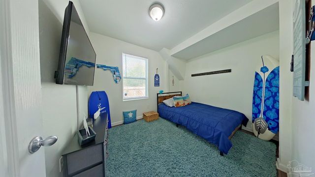 10 N Jamaica St, Pensacola, FL 32507