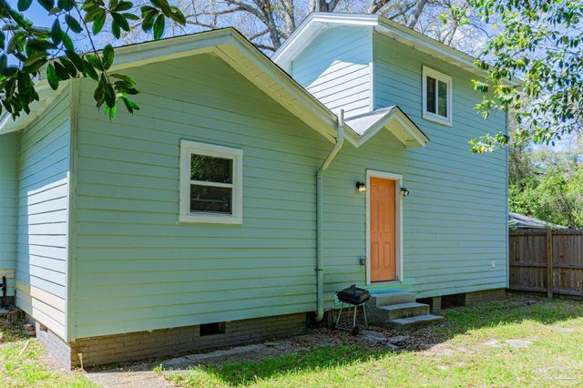 10 N Jamaica St, Pensacola, FL 32507