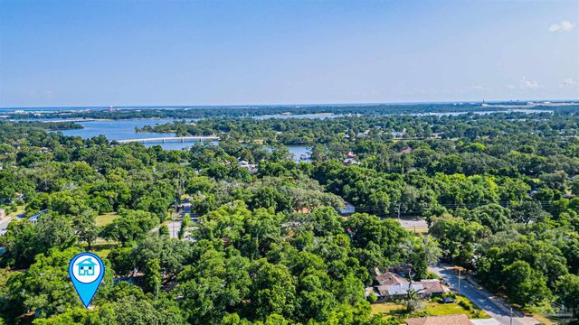 10 N Jamaica St, Pensacola, FL 32507