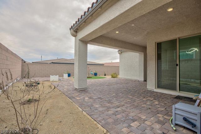 689 Monteverdi Peak Street, Henderson, NV 89011