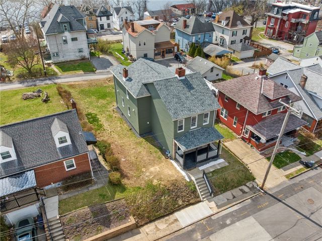 800 Orchard Avenue, Avalon, PA 15202