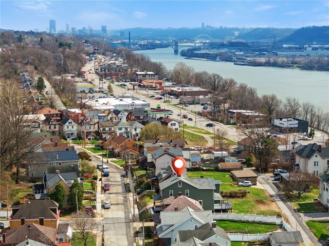 800 Orchard Avenue, Avalon, PA 15202