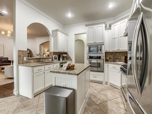 1324 Bay Bridge Court, Edmond, OK 73034