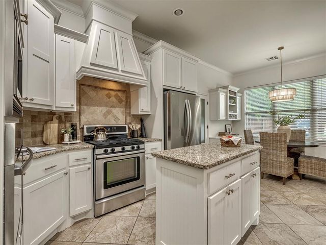 1324 Bay Bridge Court, Edmond, OK 73034