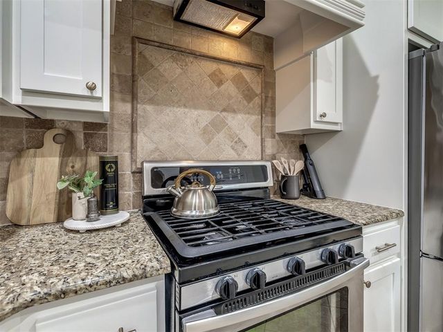 1324 Bay Bridge Court, Edmond, OK 73034