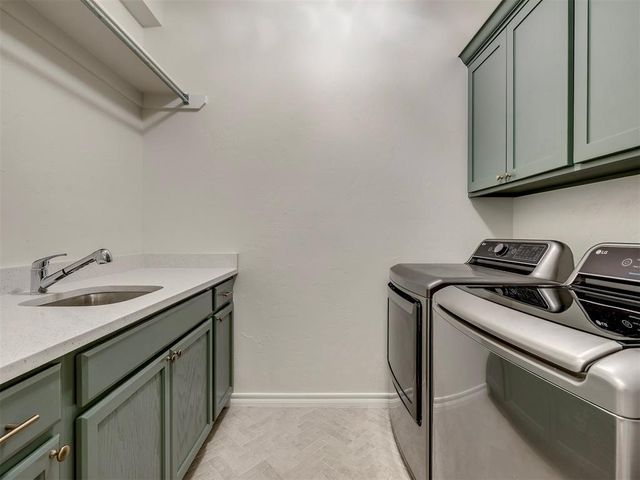 1324 Bay Bridge Court, Edmond, OK 73034