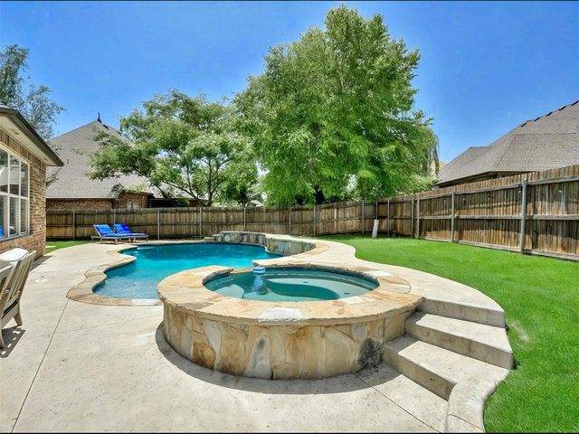 1324 Bay Bridge Court, Edmond, OK 73034