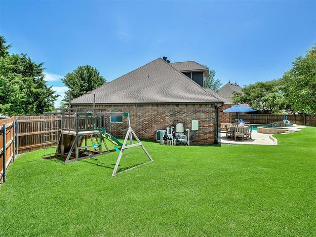 1324 Bay Bridge Court, Edmond, OK 73034