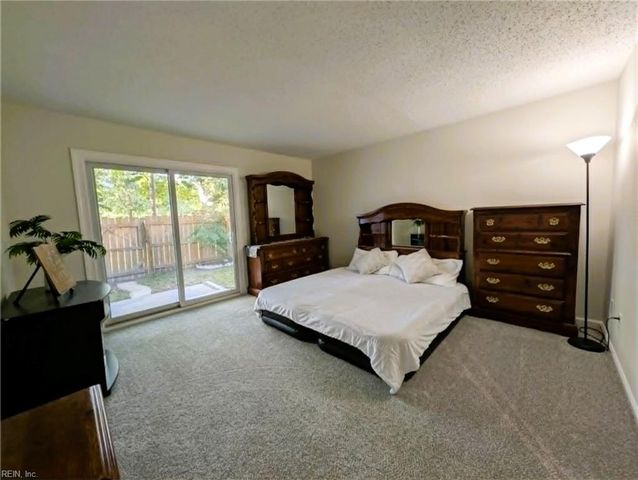 1158 Hillock XING, Virginia Beach, VA 23455