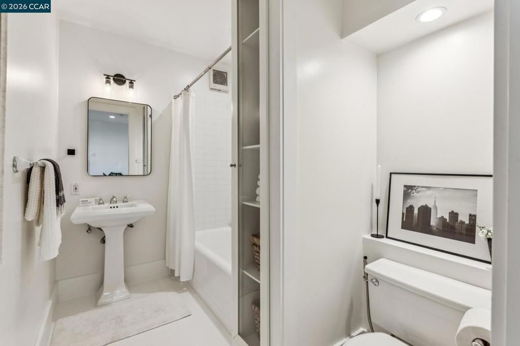 Image 35 of property listing at 212 Yale Ave, Kensington, CA 94708