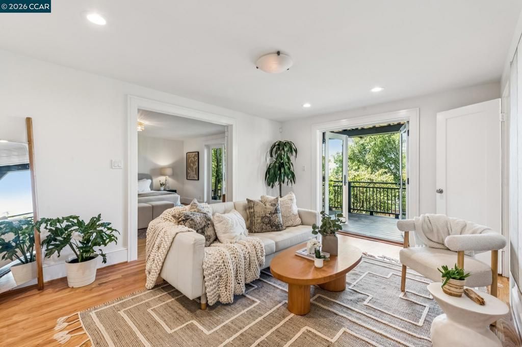 Image 36 of property listing at 212 Yale Ave, Kensington, CA 94708