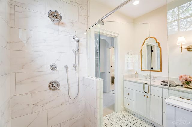 7831 Euclid Avenue, Madeira, OH 45243