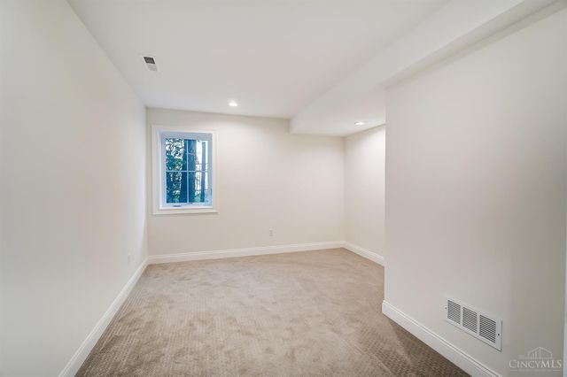 7831 Euclid Avenue, Madeira, OH 45243