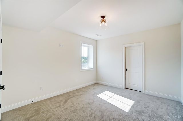 7831 Euclid Avenue, Madeira, OH 45243