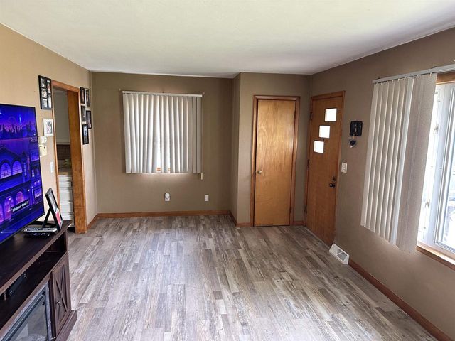 1636 Henderson Avenue, Beloit, WI 53511