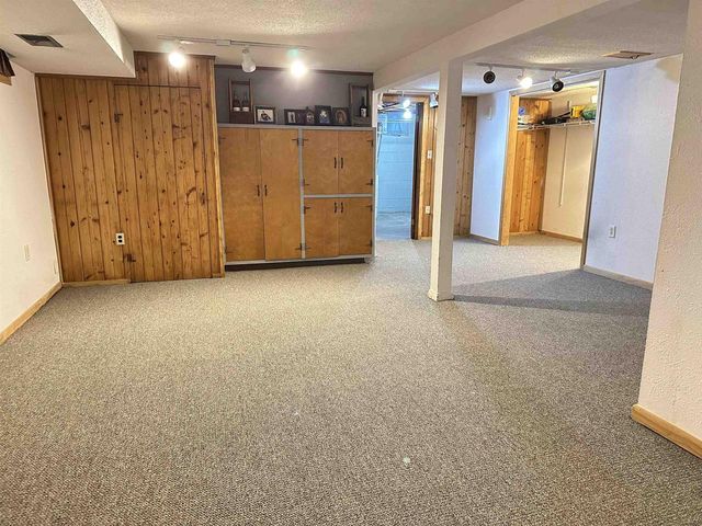 1636 Henderson Avenue, Beloit, WI 53511