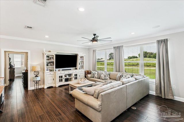 3801 Tiger Point Blvd, Gulf Breeze, FL 32563