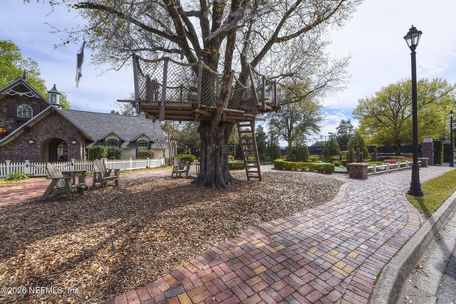 4182 EAGLE LANDING Parkway, Orange Park, FL 32065