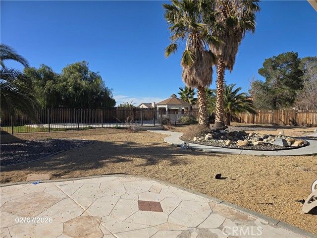 12720 Yorkshire, Apple Valley, CA 92308