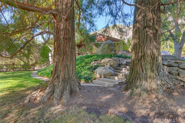 39292 Oak Glen Road, Oak Glen, CA 92399