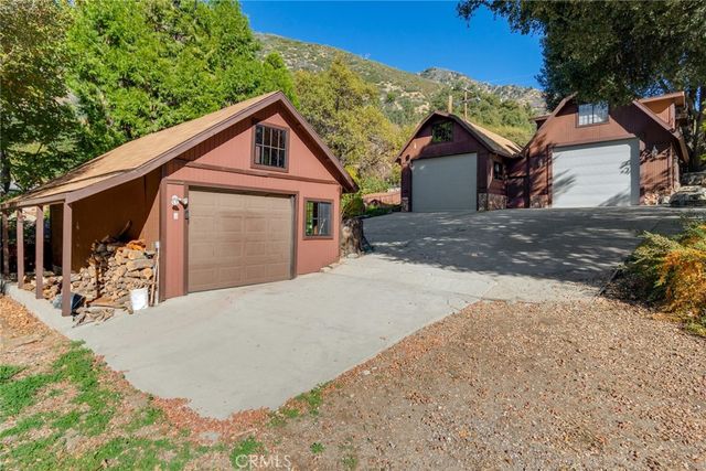 39292 Oak Glen Road, Oak Glen, CA 92399