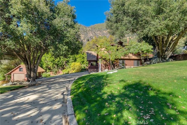 39292 Oak Glen Road, Oak Glen, CA 92399