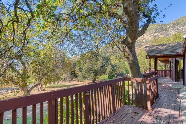 39292 Oak Glen Road, Oak Glen, CA 92399