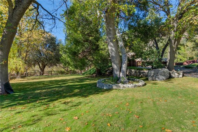 39292 Oak Glen Road, Oak Glen, CA 92399