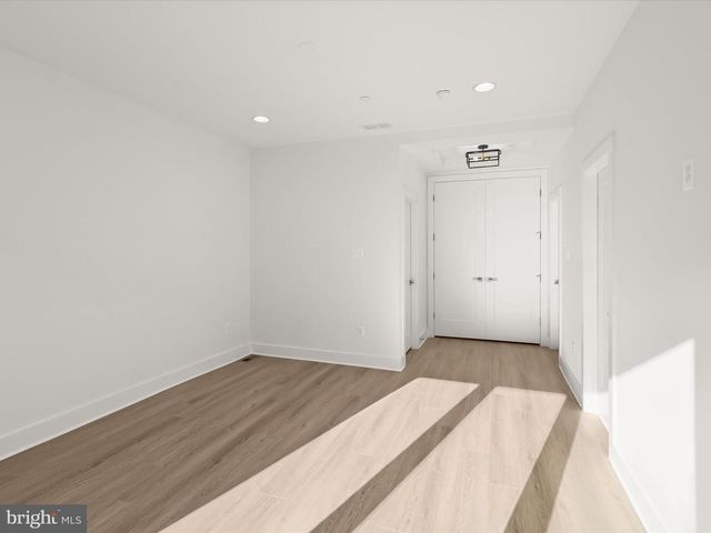 14920 DISPATCH ST, Rockville, MD 20850