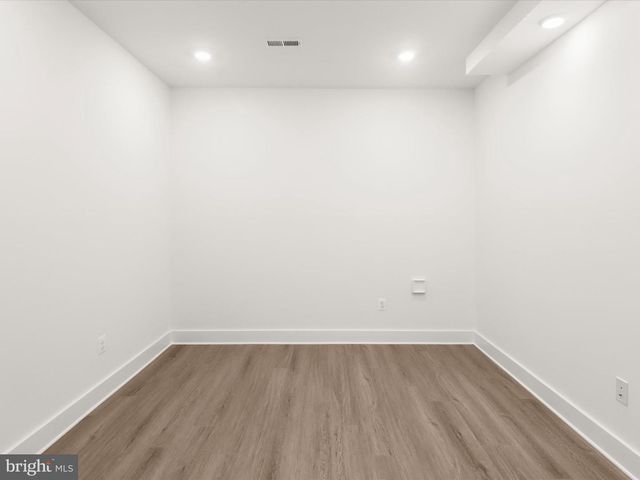 14920 DISPATCH ST, Rockville, MD 20850