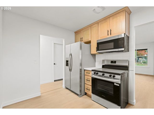 635 Ne DALLAS St, Camas, WA 98607